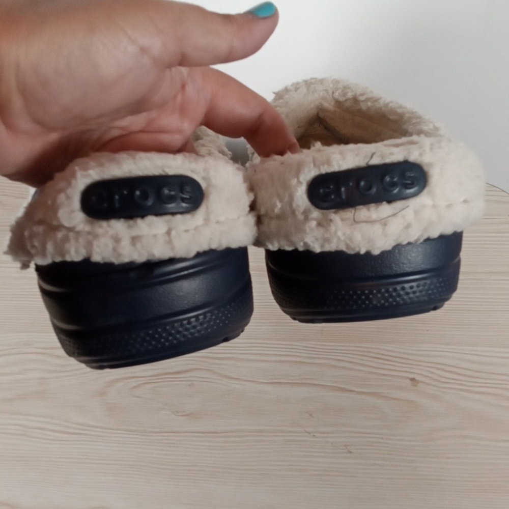 CROCS Blitzen11 Mule Navy Fur Slip On Shoes Outside Inside Womens 9 - Picture 5 of 9